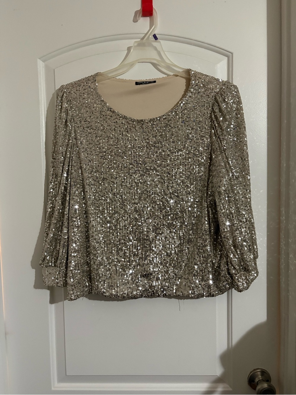 Cable & Gauge Champagne Sequin Scoop Neck Top